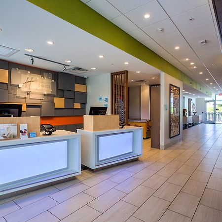 Holiday Inn Express & Suite Milroy - Reedsville Exterior foto